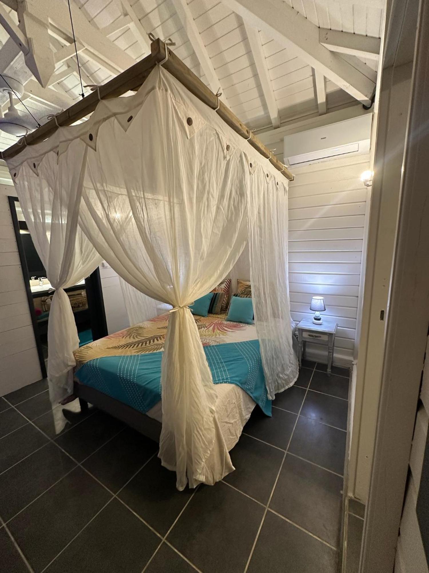 Au Bel'Vue Chez Sandrine "Gite & Chambre D'Hotes" Le Moule Exterior foto